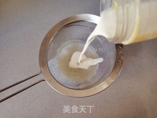 不加一滴水和油，香甜松软的小米奶香饼的做法步骤：5