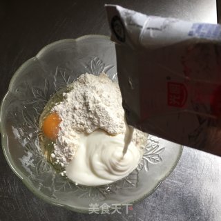 酸奶松饼的做法步骤：4