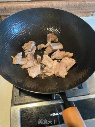 糖醋排骨的做法步骤：3