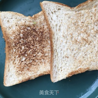 鸡蛋三明治的做法步骤：4