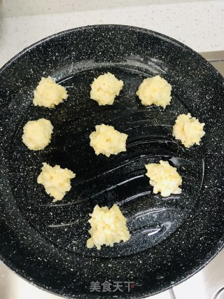 米饭煎小饼的做法步骤：4