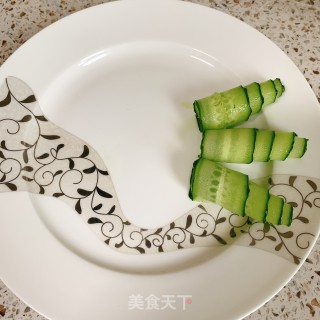 黄瓜皮蛋的做法步骤：3