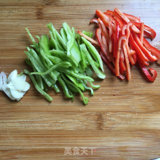 炒杏鲍菇的做法步骤：2