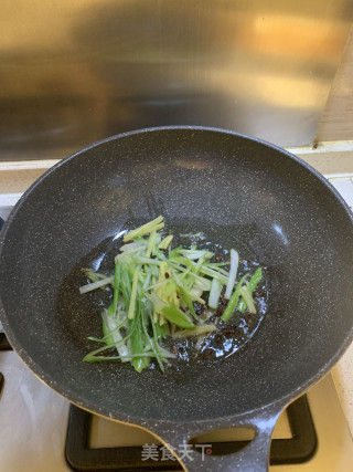 油焖大虾的做法步骤：2