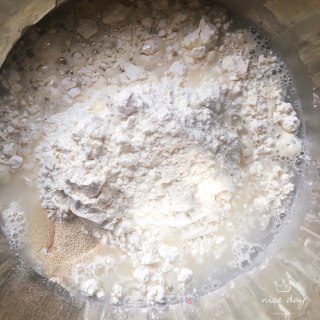 麻酱烧饼的做法步骤：1