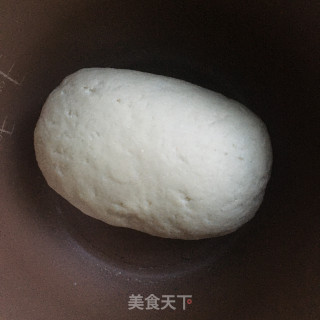 烫面饼子卷时蔬的做法步骤：2