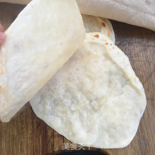 烫面饼子卷时蔬的做法步骤：9