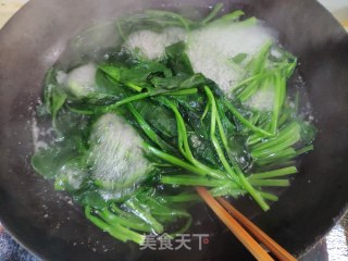 豆皮拌菠菜的做法步骤：4