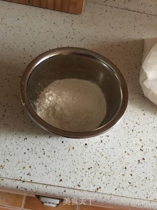酱香饼的做法步骤：1