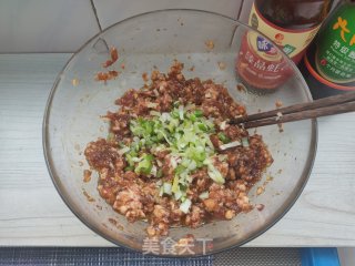 萝卜丝猪肉蒸饺的做法步骤：3