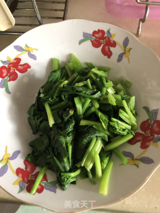 菠菜炒蛋的做法步骤：3