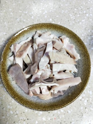 猪肚山药莲子汤的做法步骤：3