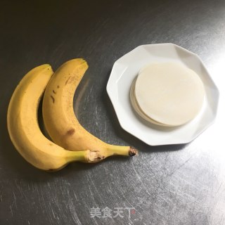 香蕉派的做法步骤：1