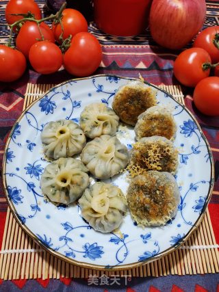 香煎韭菜鸡蛋木耳虾皮小笼包的做法步骤：15