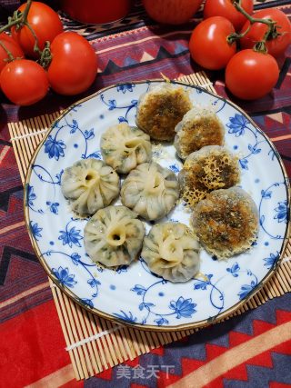 香煎韭菜鸡蛋木耳虾皮小笼包的做法步骤：16