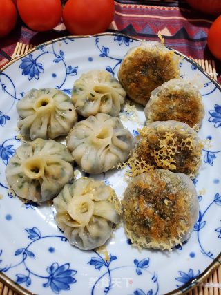 香煎韭菜鸡蛋木耳虾皮小笼包的做法步骤：17
