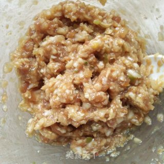 紫菜馄饨的做法步骤：1