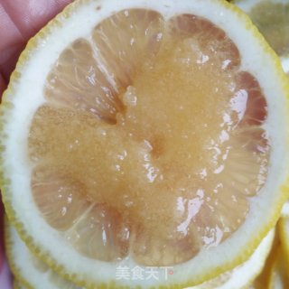 老冰糖蜂蜜柠檬水的做法步骤：4