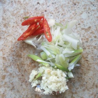 麻汁小面的做法步骤：1