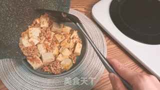 豆腐肉末，零厨艺就能搞定的家常菜的做法步骤：9