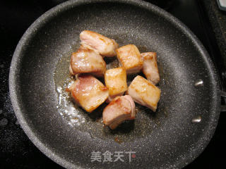 红烧五花肉的做法步骤：1