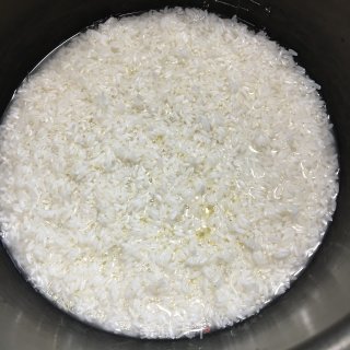 美味红糖糯米饭的做法步骤：2