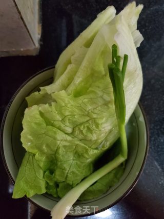 酸菜牛腩细米粉的做法步骤：2