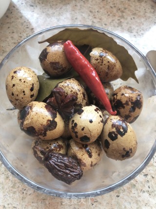 卤鹌鹑蛋的做法步骤：5