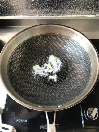 香菇油菜的做法步骤：4