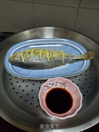 蒸黄花鱼的做法步骤：5