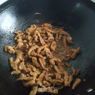萝卜粉条炒肉的做法步骤：7