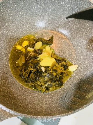 酸菜鱼的做法步骤：2