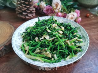 花草炒冬笋的做法步骤：6