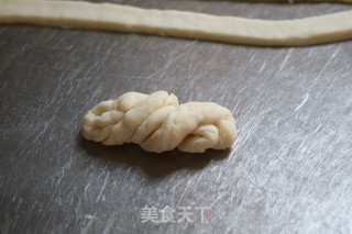 千层酥脆小麻花的做法步骤：19