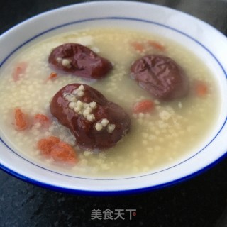 大枣枸杞小米粥的做法步骤：10