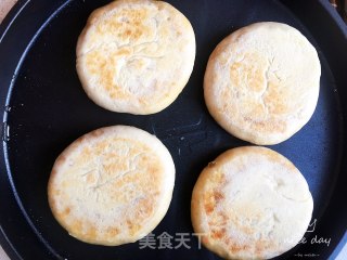 五香麻酱饼的做法步骤：13