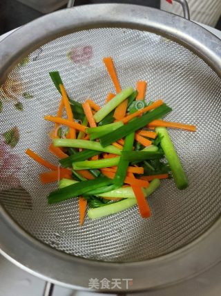素拌细米粉的做法步骤：8
