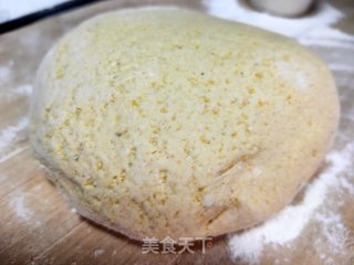 玉米面蒸卷的做法步骤：5