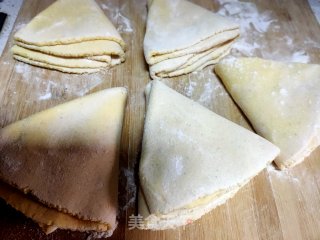 玉米面蒸卷的做法步骤：12