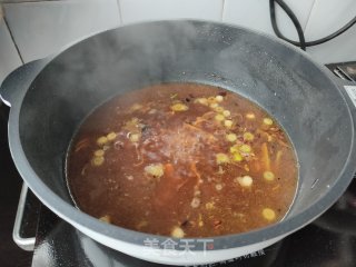 酱焖梭鱼的做法步骤：4