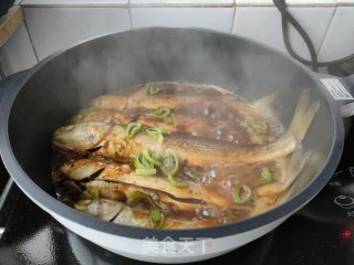 酱焖梭鱼的做法步骤：8