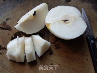金桔雪梨汤的做法步骤：3