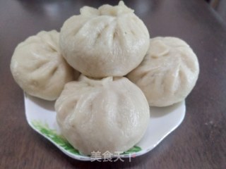 翠绿翠绿的——油菜小笼包的做法步骤：14
