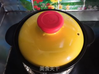 腊味煲仔饭的做法步骤：5