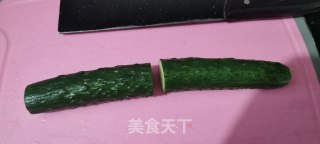黄瓜木耳黄花菜肉条的做法步骤：3