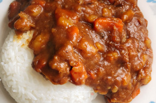 咖喱牛肉饭的做法步骤：6