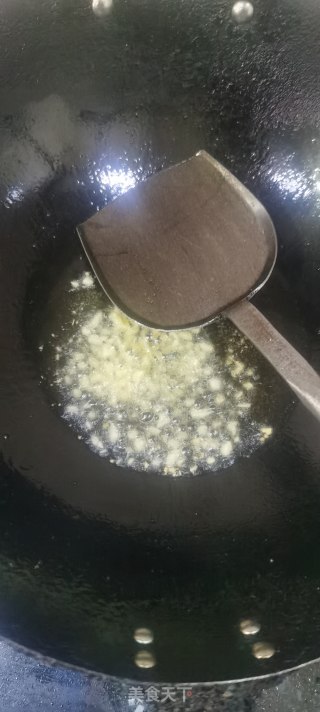 韭菜炒鸡蛋的做法步骤：8
