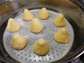窝头的做法步骤：8