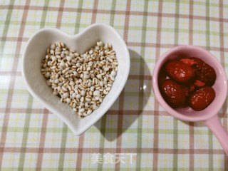 红枣薏米汤的做法步骤：1