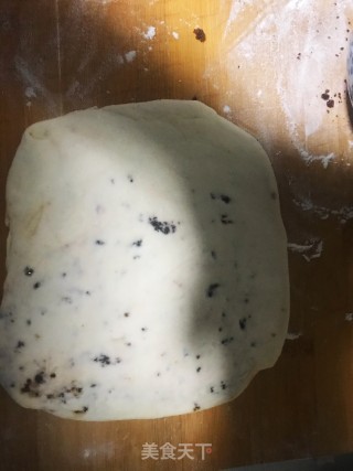 红糖麻酱饼的做法步骤：4